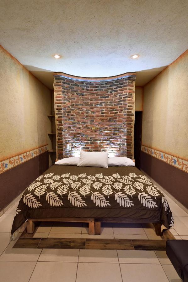 Hotel Casa Del Arbol 버날 외부 사진