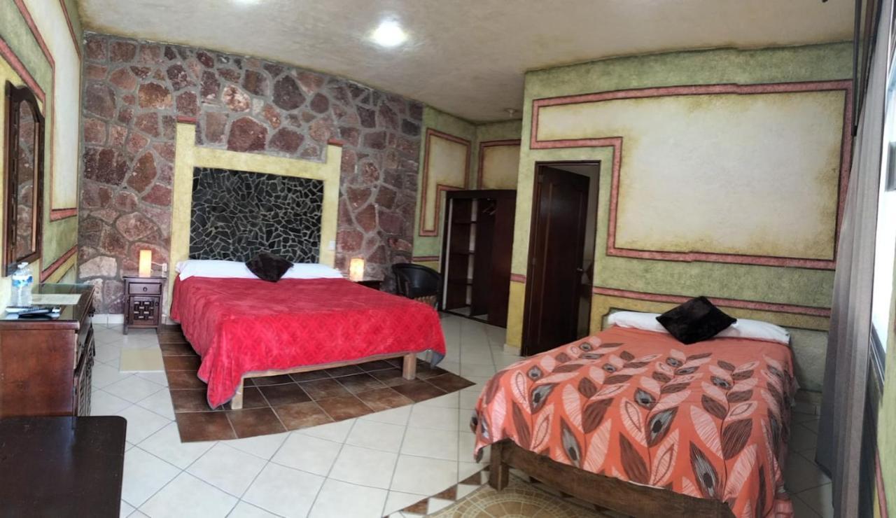 Hotel Casa Del Arbol 버날 외부 사진